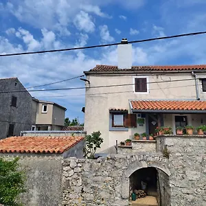 Holiday Home Pernat Pernata