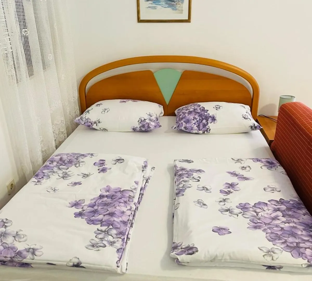 Apartments Lavanda 1 Njivice Croatia