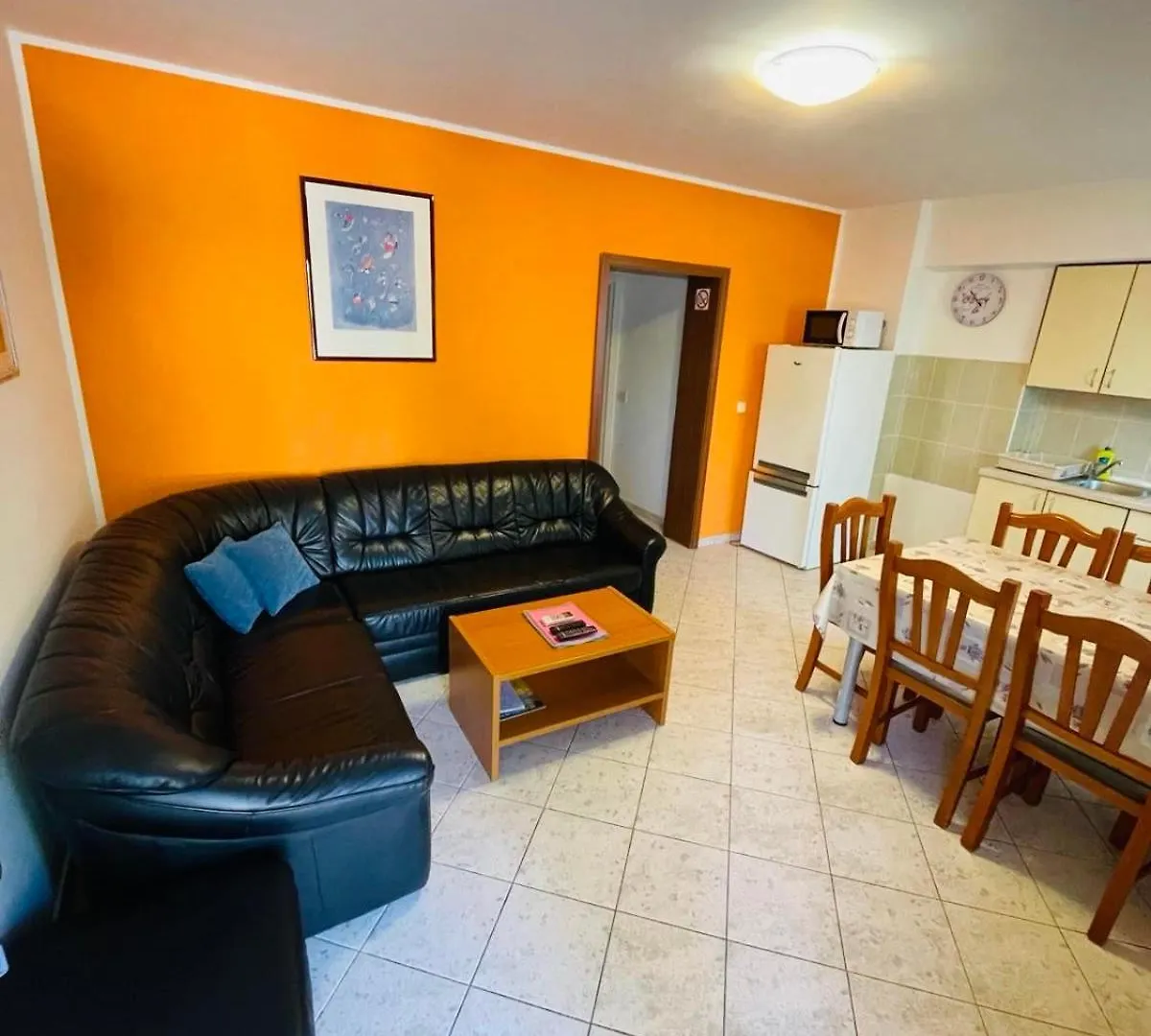 Apartments Lavanda 1 Njivice Croatia